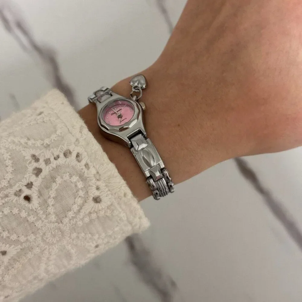 Sku0324 Retro Silver Pink dial Heart Charm Women Round Watch Bracelet + gift bag